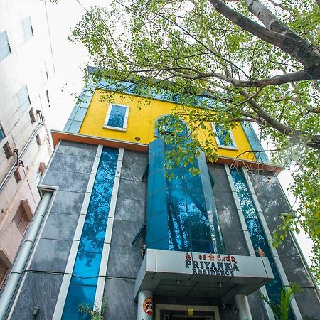 Hotel Priyanka Residency Bangalore Esterno foto