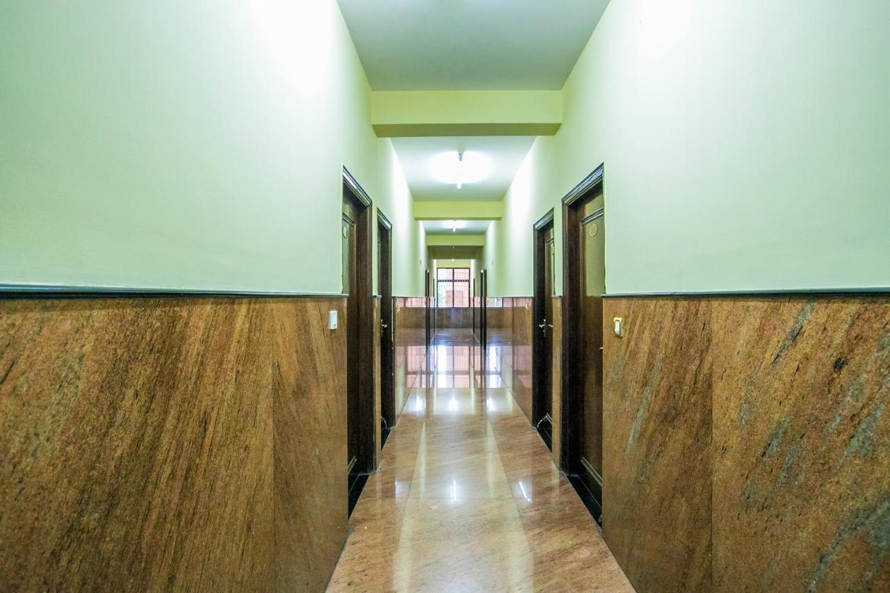 Hotel Priyanka Residency Bangalore Esterno foto