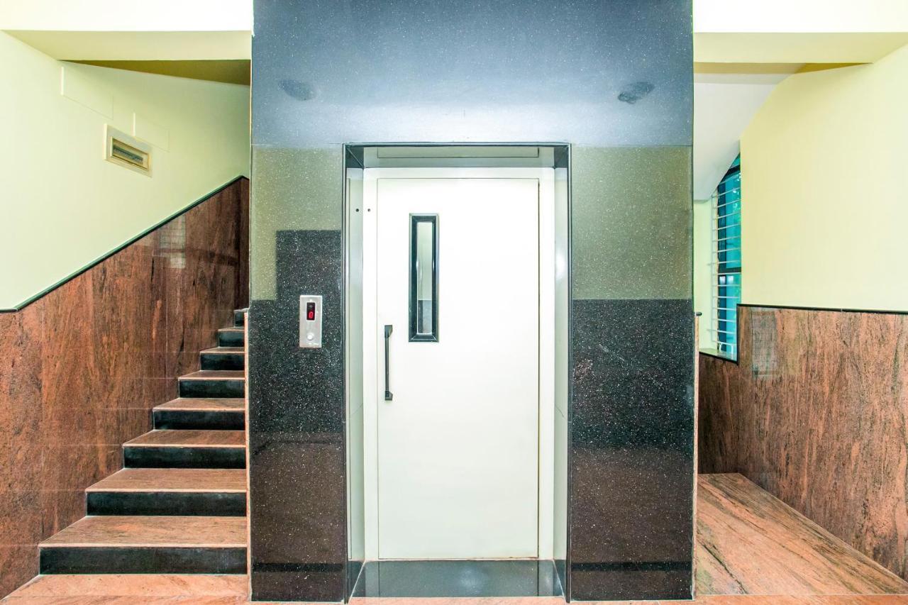 Hotel Priyanka Residency Bangalore Esterno foto