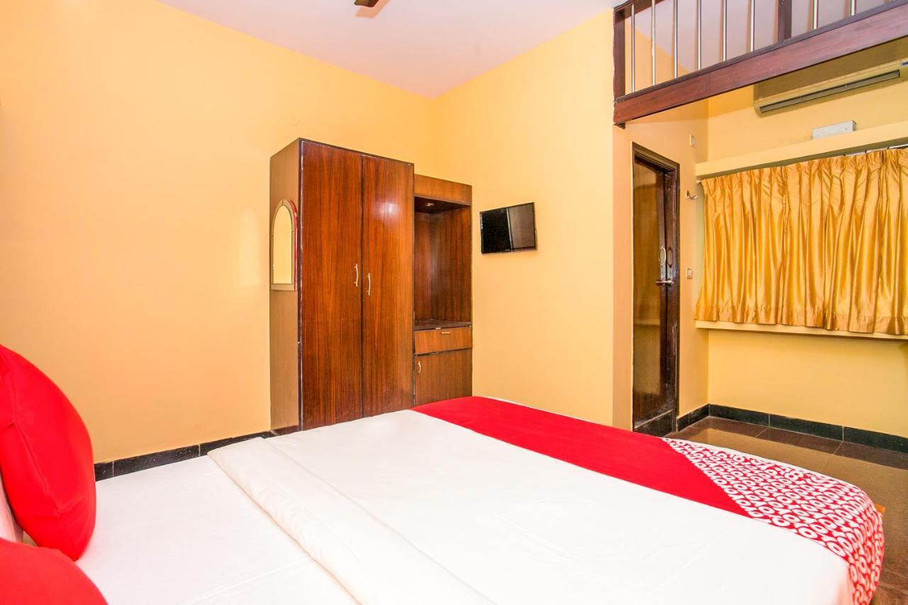 Hotel Priyanka Residency Bangalore Esterno foto